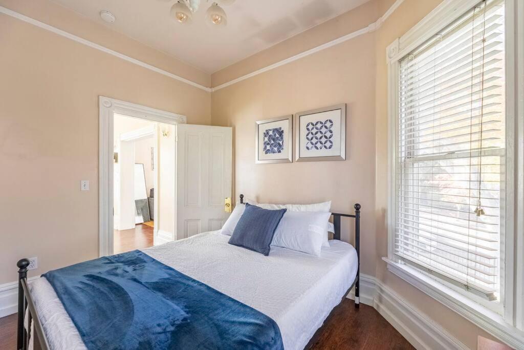 A+ 2 Bedroom Victorian Home Away From Home Sacramento Exterior foto